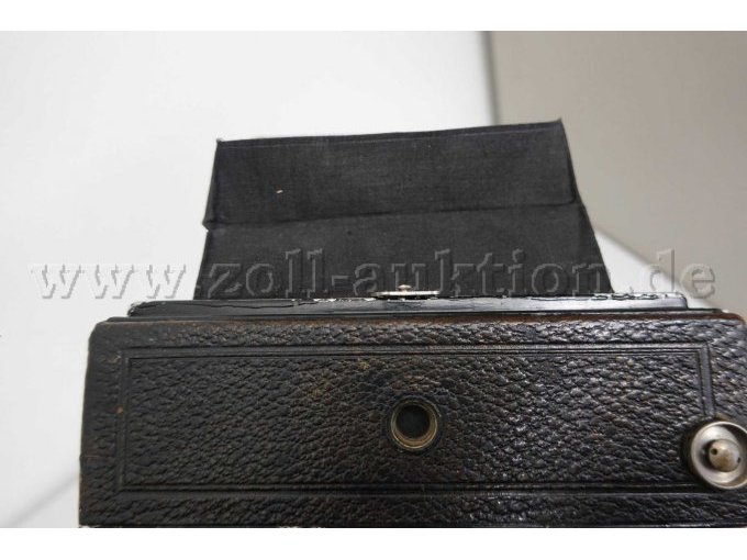 Voigtländer Bergheil Schraubanschluss für ein Stativ