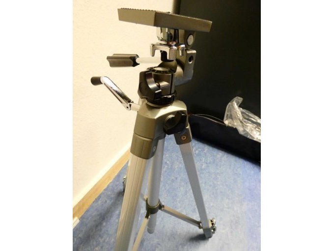 Komplette Fotoausrüstung_ Stativ Revue 25_ oberer Bereich