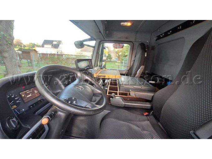 1 Kanal Saug-und Spülfahrzeug Mercedes Actros 3 / FFG Aufbau – foto 6 – kavel bij Zoll-Auktion, Unna