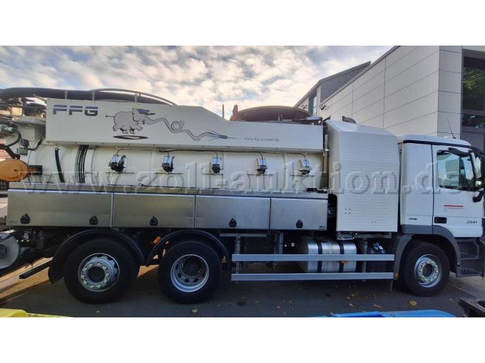 1 Kanal Saug-und Spülfahrzeug Mercedes Actros 3 / FFG Aufbau – foto 3 – kavel bij Zoll-Auktion, Unna