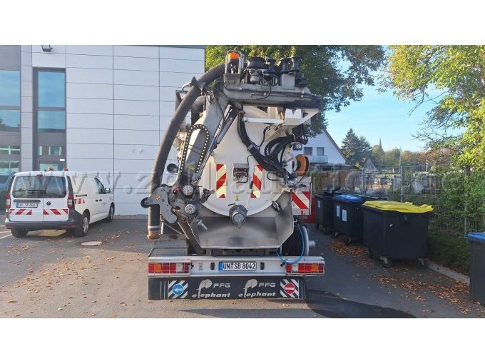 1 Kanal Saug-und Spülfahrzeug Mercedes Actros 3 / FFG Aufbau – foto 5 – kavel bij Zoll-Auktion, Unna