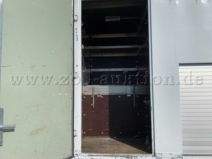 Stauraum links vorne