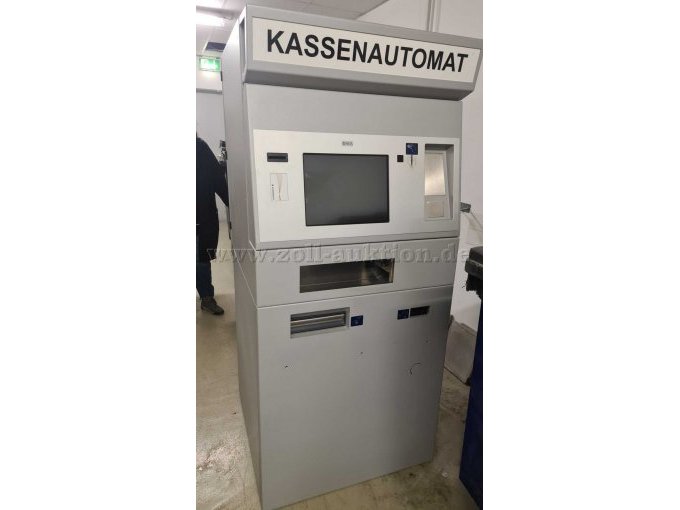 Frontansicht Kassenautomat ausgebaut