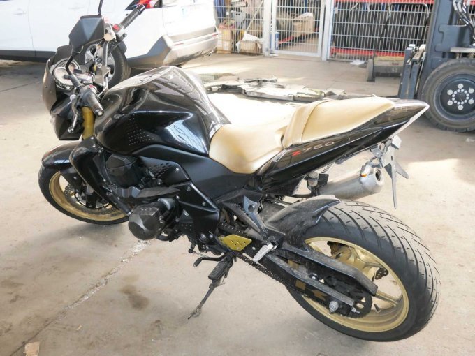 Kawasaki Z 750 Seitenansicht