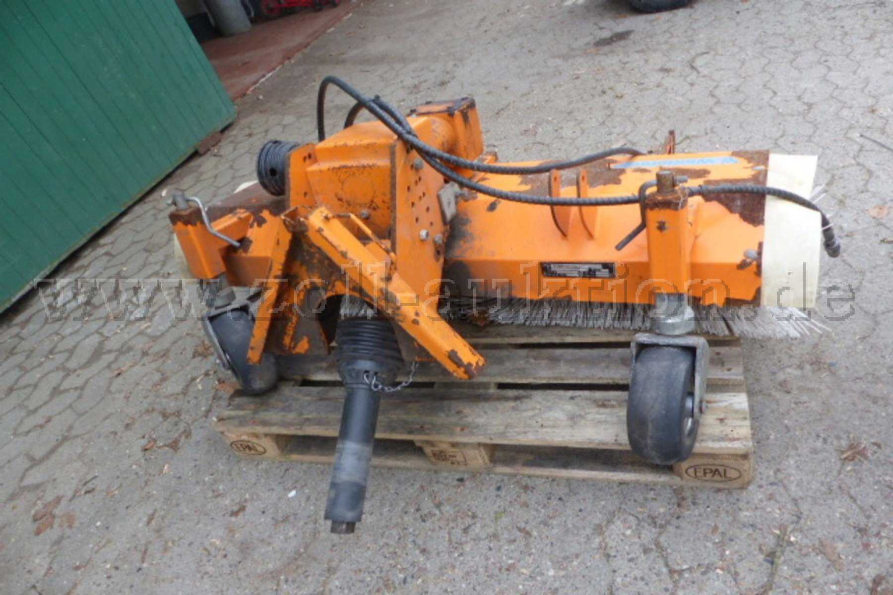 Zoll-Auktion - 1 Kehrbesen Wiedemann Combi Clean 2600 (ID 953224)