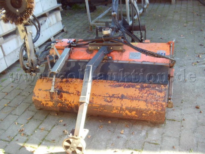 1 Kehrmaschine, Hersteller Tuchel, Typ: P1135HD560 – foto 3 – kavel bij Zoll-Auktion, Bernried