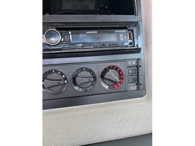 Ansicht: innen, Radio, Heizung, Klimaanlage