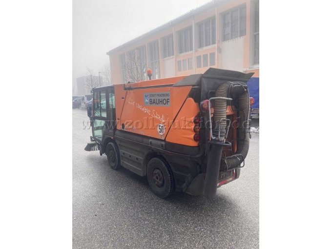 Maschine hinten links