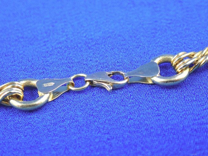 Karabinerverschluss geschlossen