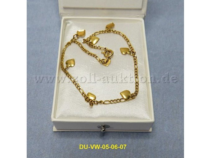 Kette in Schmuckschachtel