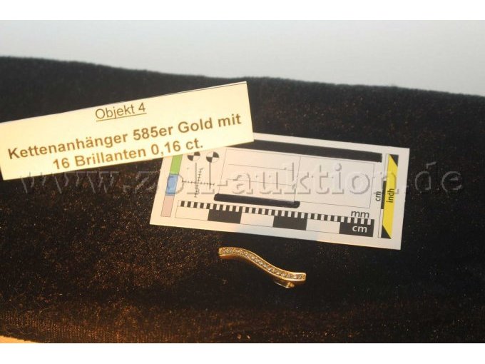 Kettenanhänger mit Brillanten