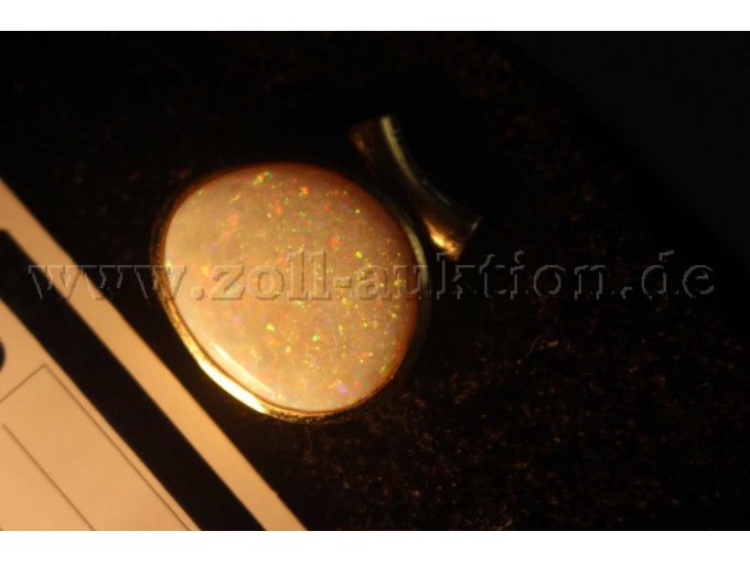 Kettenanhänger Opal