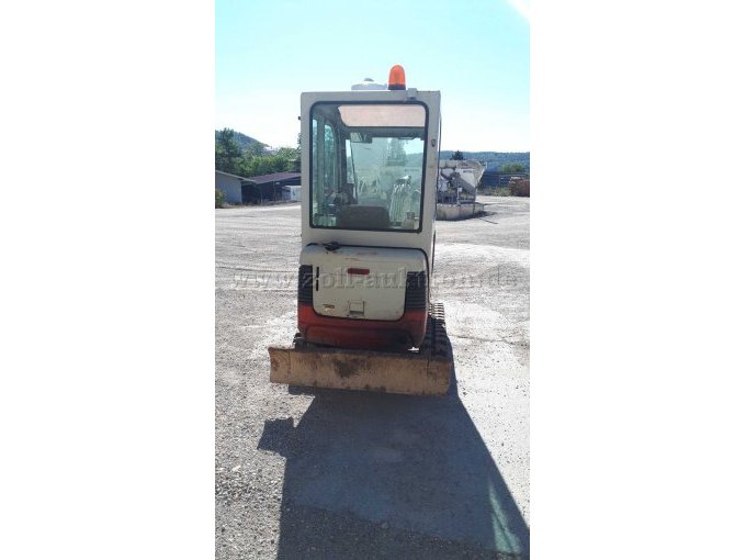 1 rupsgraafmachine Takeuchi TB016 1,62 t 10,1 kW diesel bouwjaar 2005 – zonder UVV, rijklaar – foto 4 – kavel bij Zoll-Auktion, Burladingen