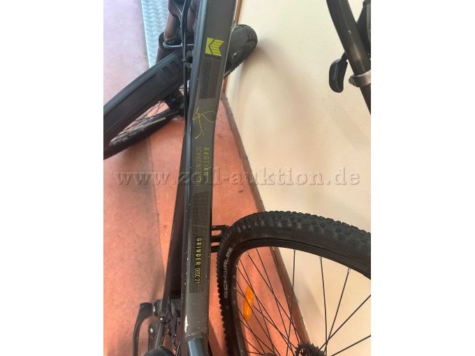 Fahrrad mit Kettler Schriftzug Grinder Disc 21 Bastian Schweinsteiger