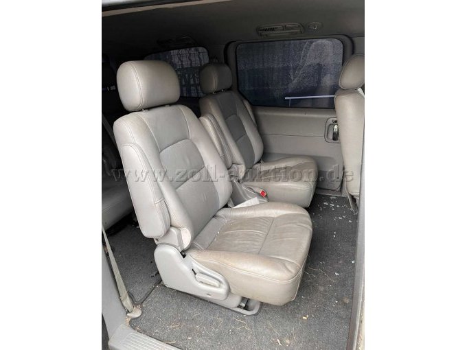 1 Kia Carnival EX 2.9 CRDI 16V – foto 8 – kavel bij Zoll-Auktion, Wandlitz