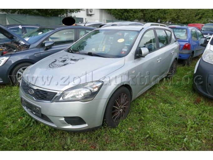 1 Kia Ceed DOHC 16V Kombi – kavel bij Zoll-Auktion, Wandlitz