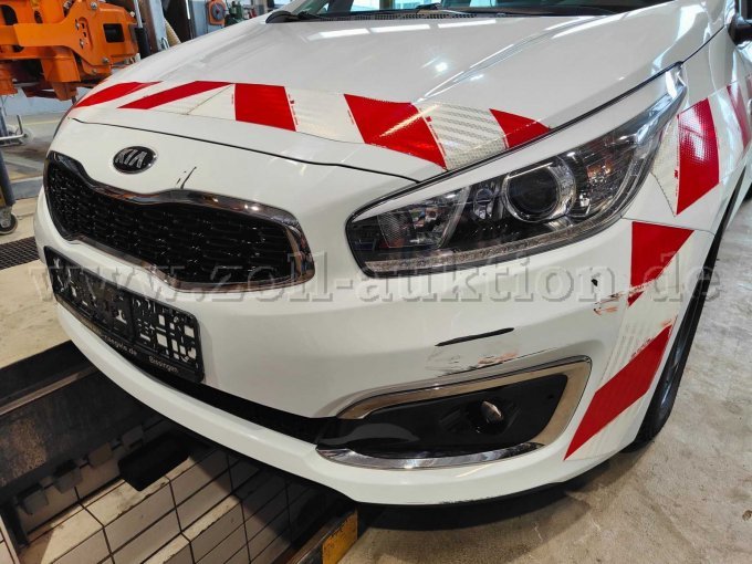 Lackschaden Stoßstange Vorne Links