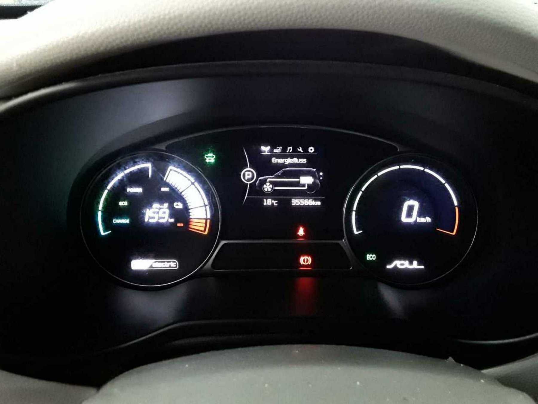 Kia e-Soul Instrumentenanzeige