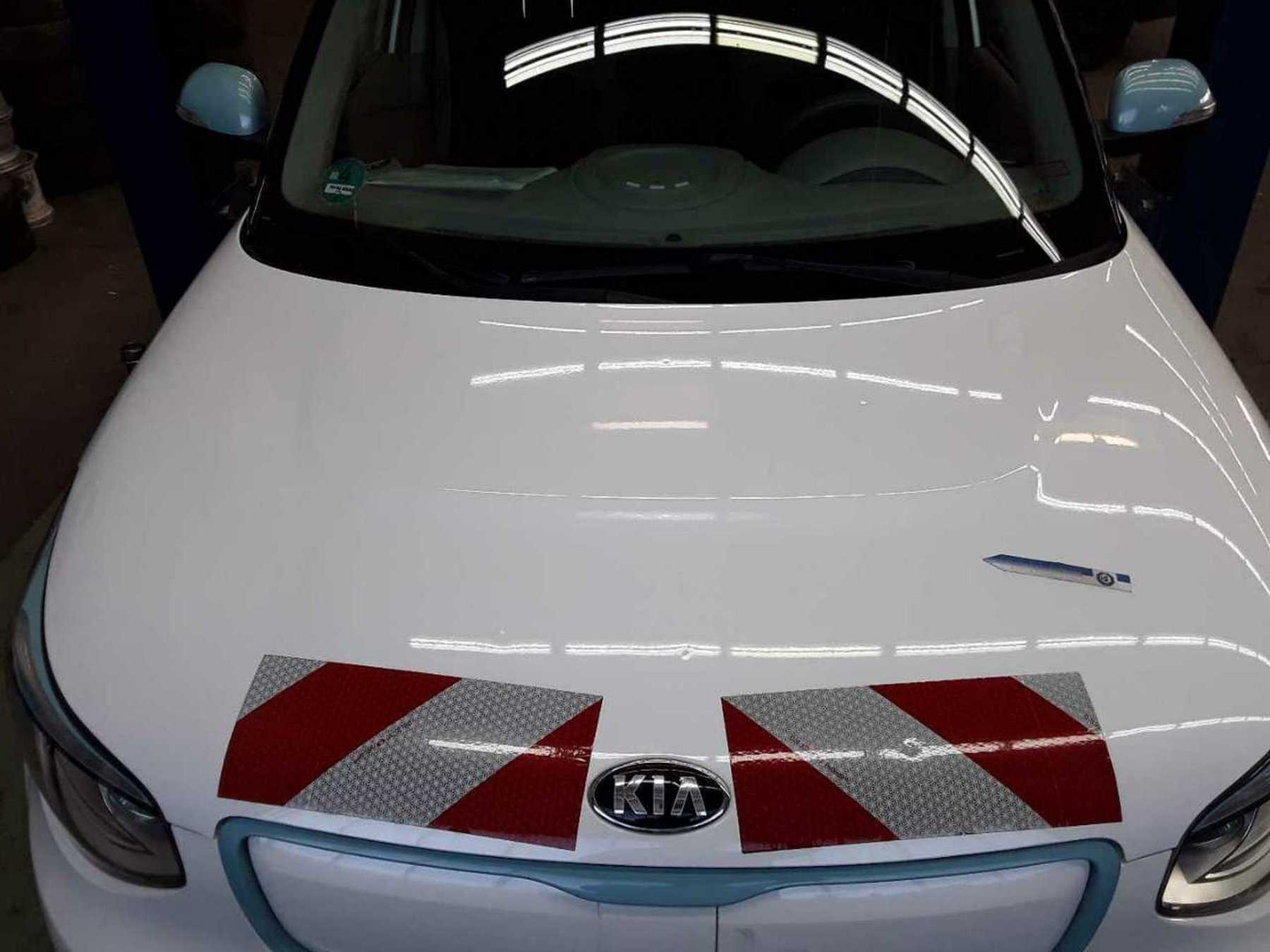 Kia e-Soul Motohaube Lackschaden