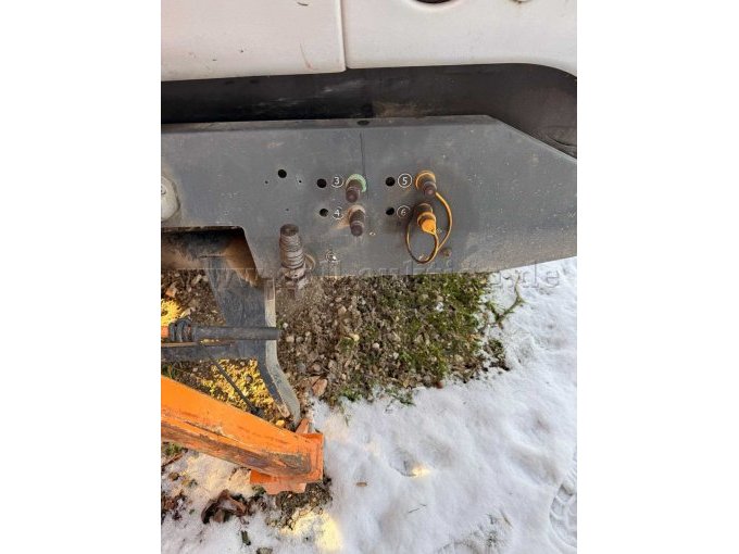 Fronthydraulik links