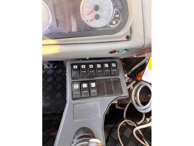 Tachoeinheit & Bedienelemente