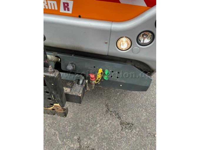 Hydraulikanschlüsse