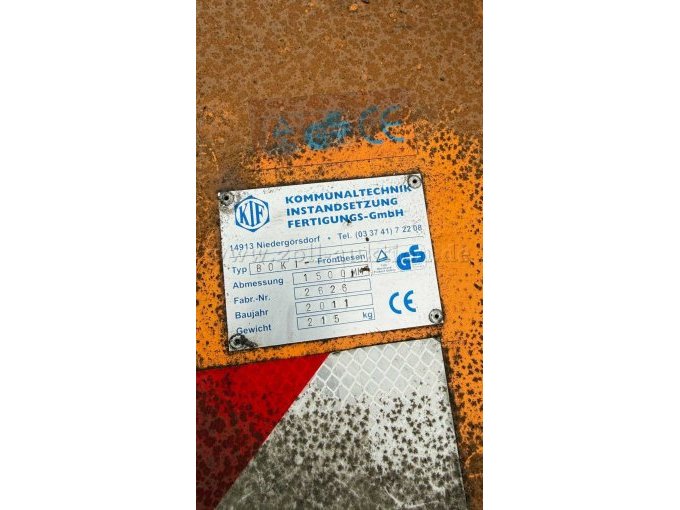 Typenschild Frontbesen