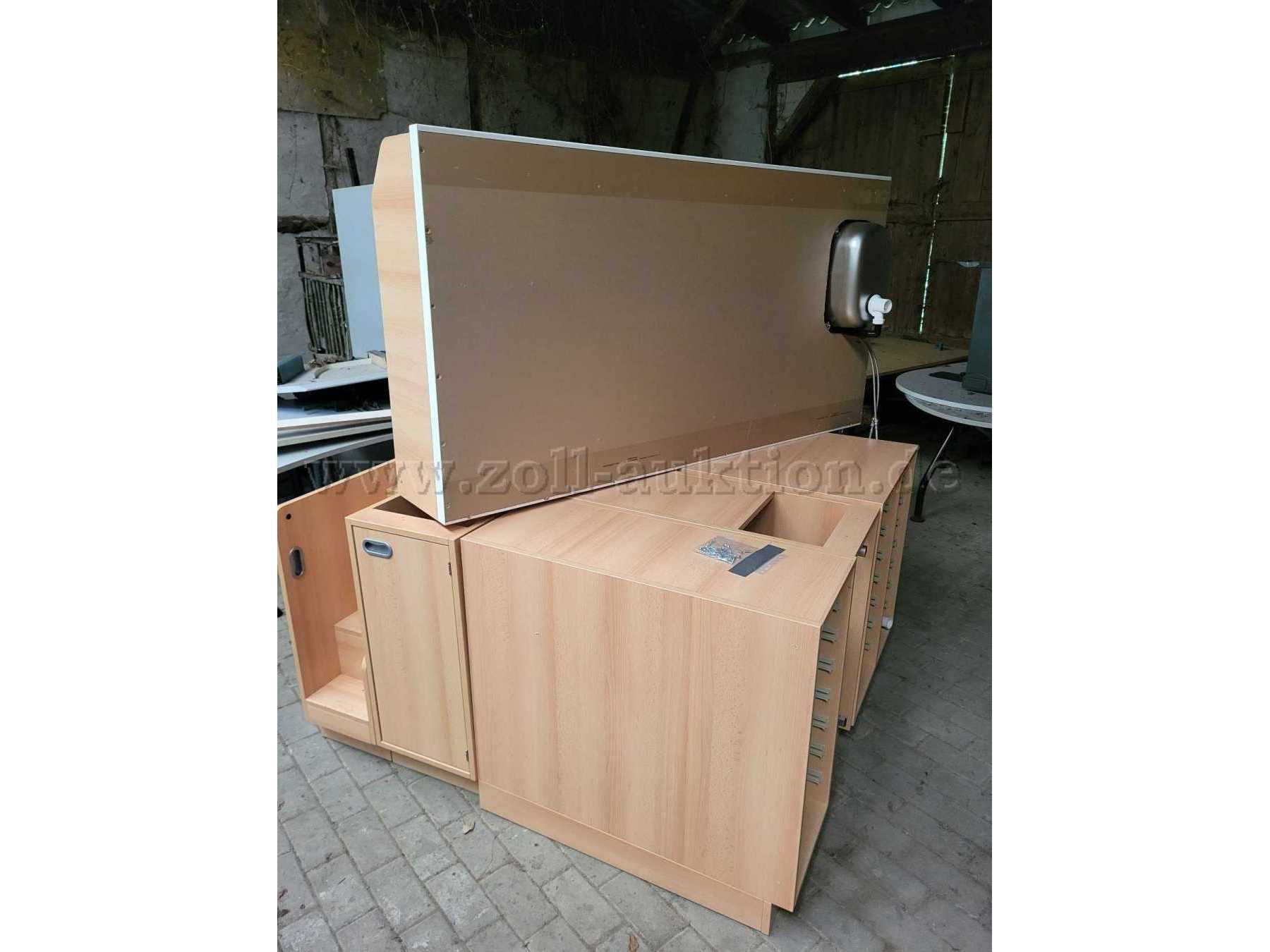 Spühle mit Ablage (seitlich)