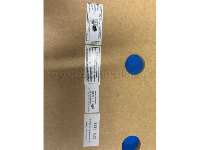 Einlegeboden - Ansicht der Aufkleber zB Geprüfte Sicherheit (GS)