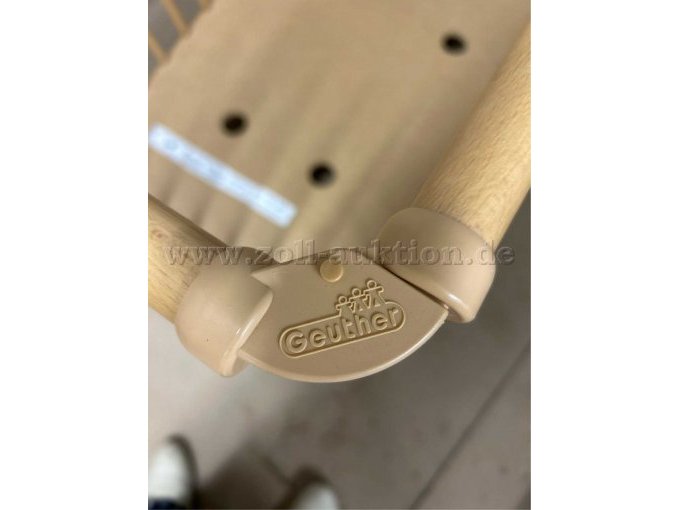 Klappbett - Firmenzeichen