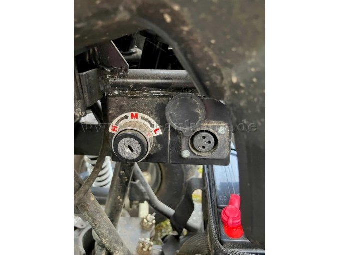 Geschwindigkeitsregler + Ladebuchse