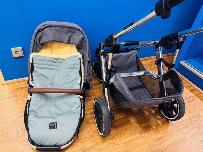 Sportsitz inkl. Sitzsack, Gestell aufgeklappt