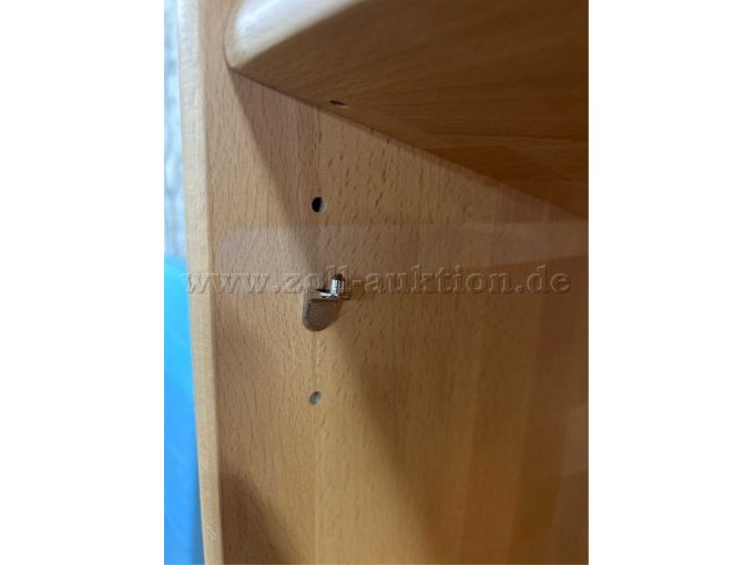 Teilansicht Auflagehalterung für die Einlegeböden