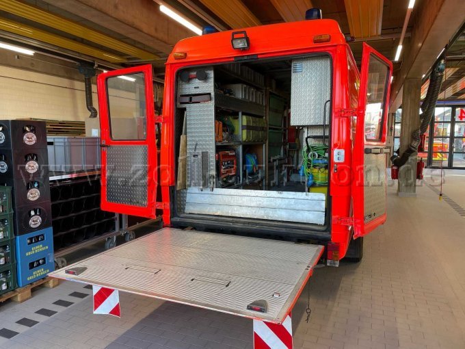 ausgefahrene Ladeboardwand