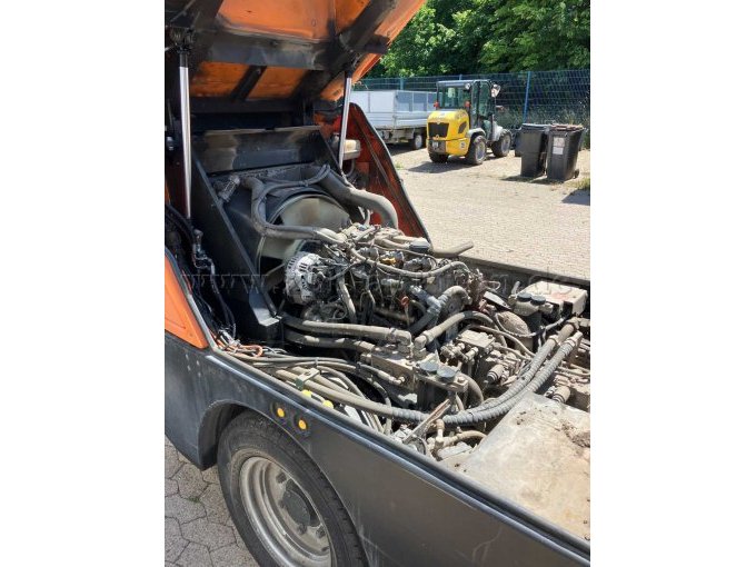 Motor