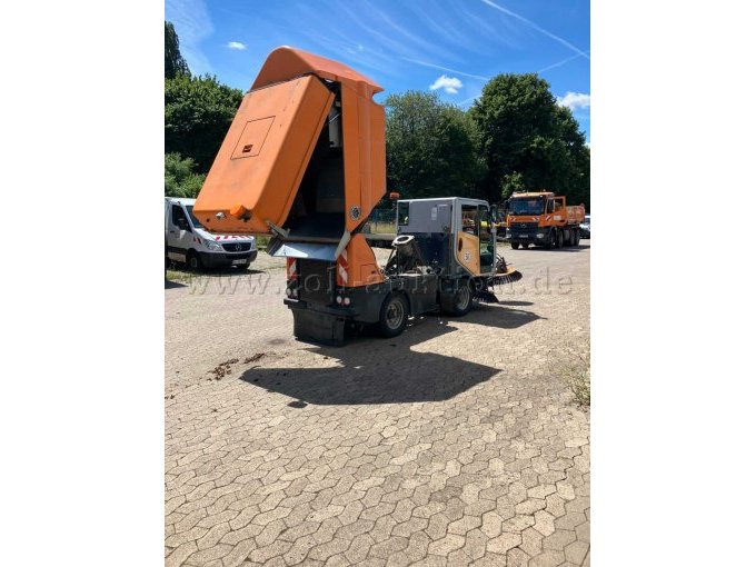 Aufbau geöffnet