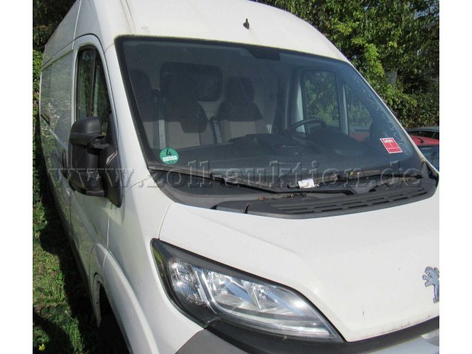 Beifahrerseite Front