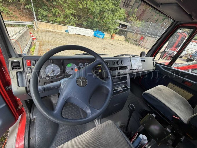 1 Kleintanklöschfahrzeug KTLF auf Mercedes Benz 612 D-Vario – foto 12 – kavel bij Zoll-Auktion, Altena