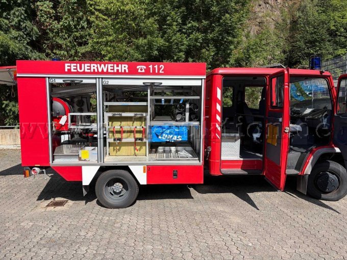 1 Kleintanklöschfahrzeug KTLF auf Mercedes Benz 612 D-Vario – foto 7 – kavel bij Zoll-Auktion, Altena