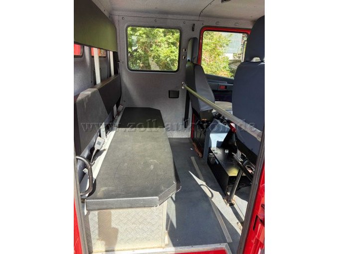1 Kleintanklöschfahrzeug KTLF auf Mercedes Benz 612 D-Vario – foto 15 – kavel bij Zoll-Auktion, Altena