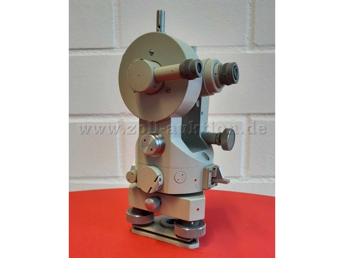 Instrument Hinten seitlich -2-