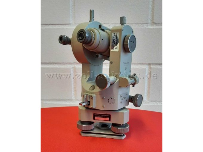 Instrument Hinten seitlich -1-