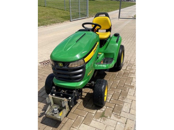 Frontansicht Traktor