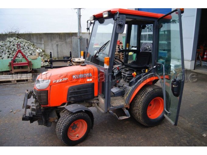 Seitenansicht KUBOTA