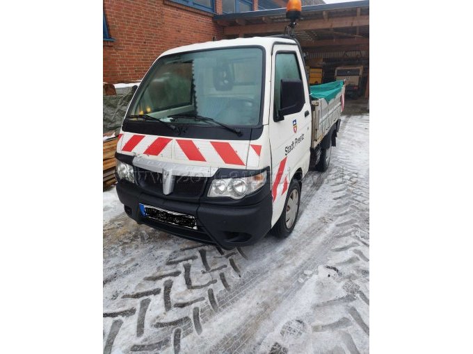 Fahrzeug in der Vorderansicht