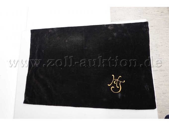 1 Knopfakkordeon der Marke HOHNER Modell Atlanta 145 P Schutzdecke