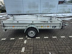 Anhänger seitlich