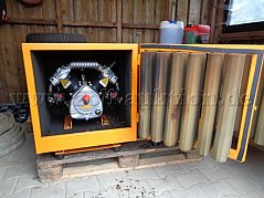 Kompressor mit Schalldämmhaube offen
