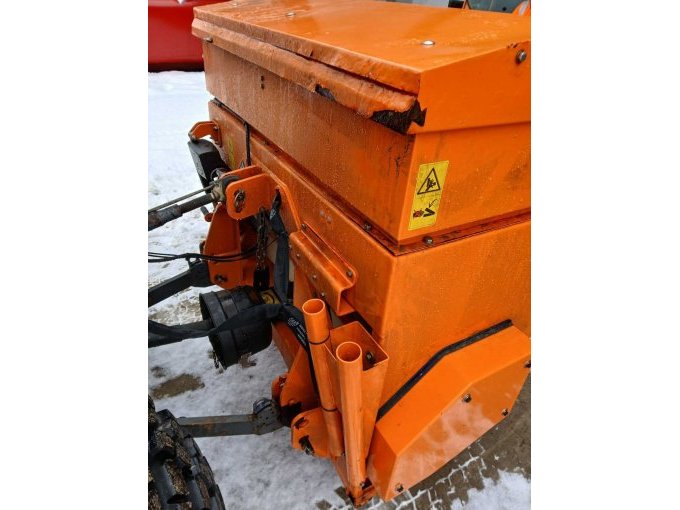 Frontansicht inkl. Verbindungskabel