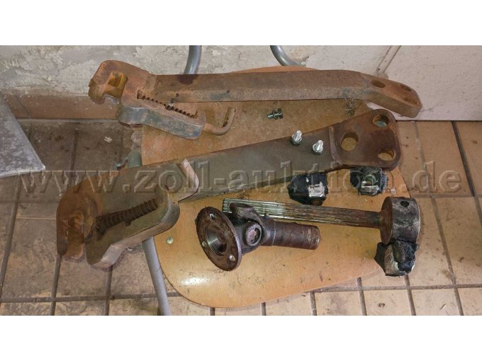 Unterlenker und gebrochene Welle